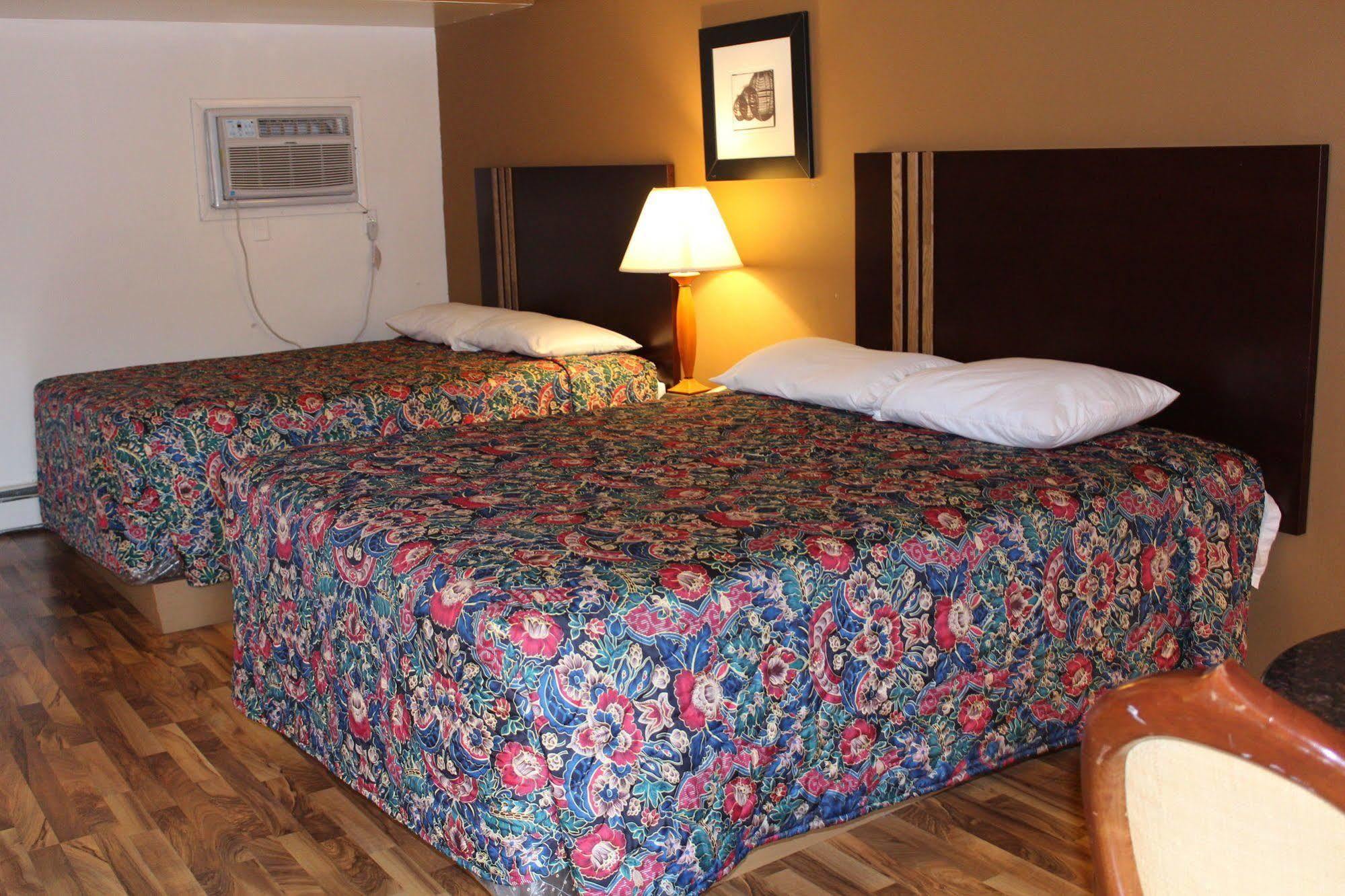 American Inn And Suites Countryside エクステリア 写真